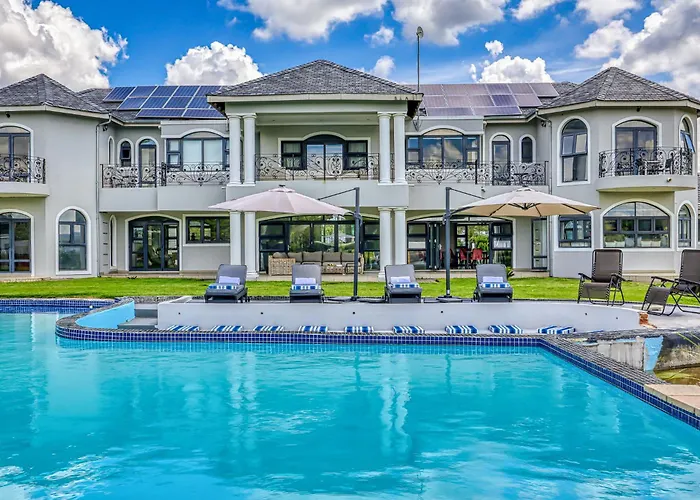 Villa Tasha Luxury Suites, Lanseria