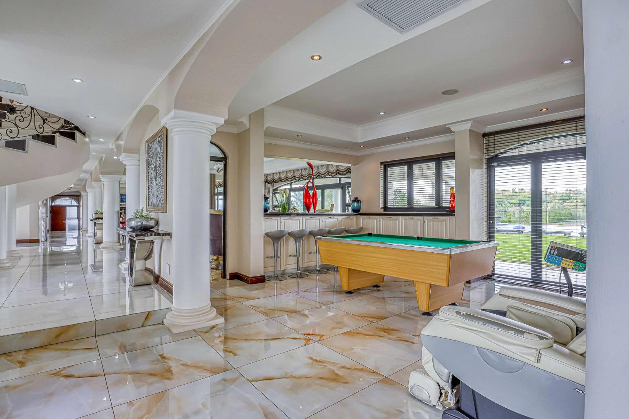 Tasha Luxury Suites, Lanseria Casa de hóspedes *