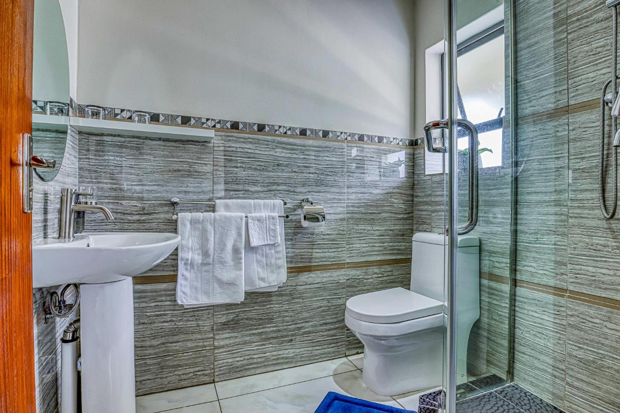 Casa de hóspedes Tasha Luxury Suites, Lanseria Joanesburgo